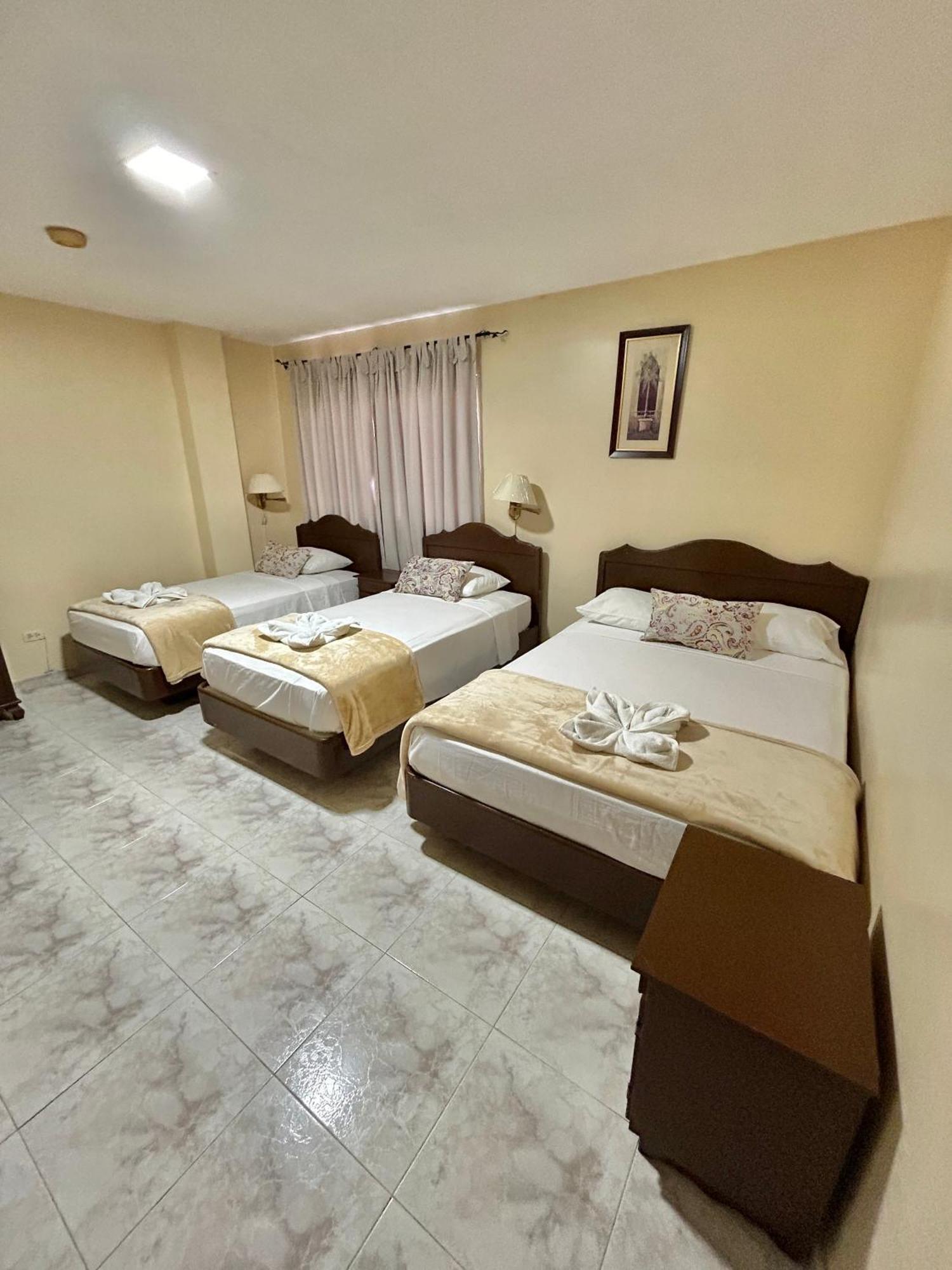 Hotel Madrid Chiriqui 戴维 外观 照片