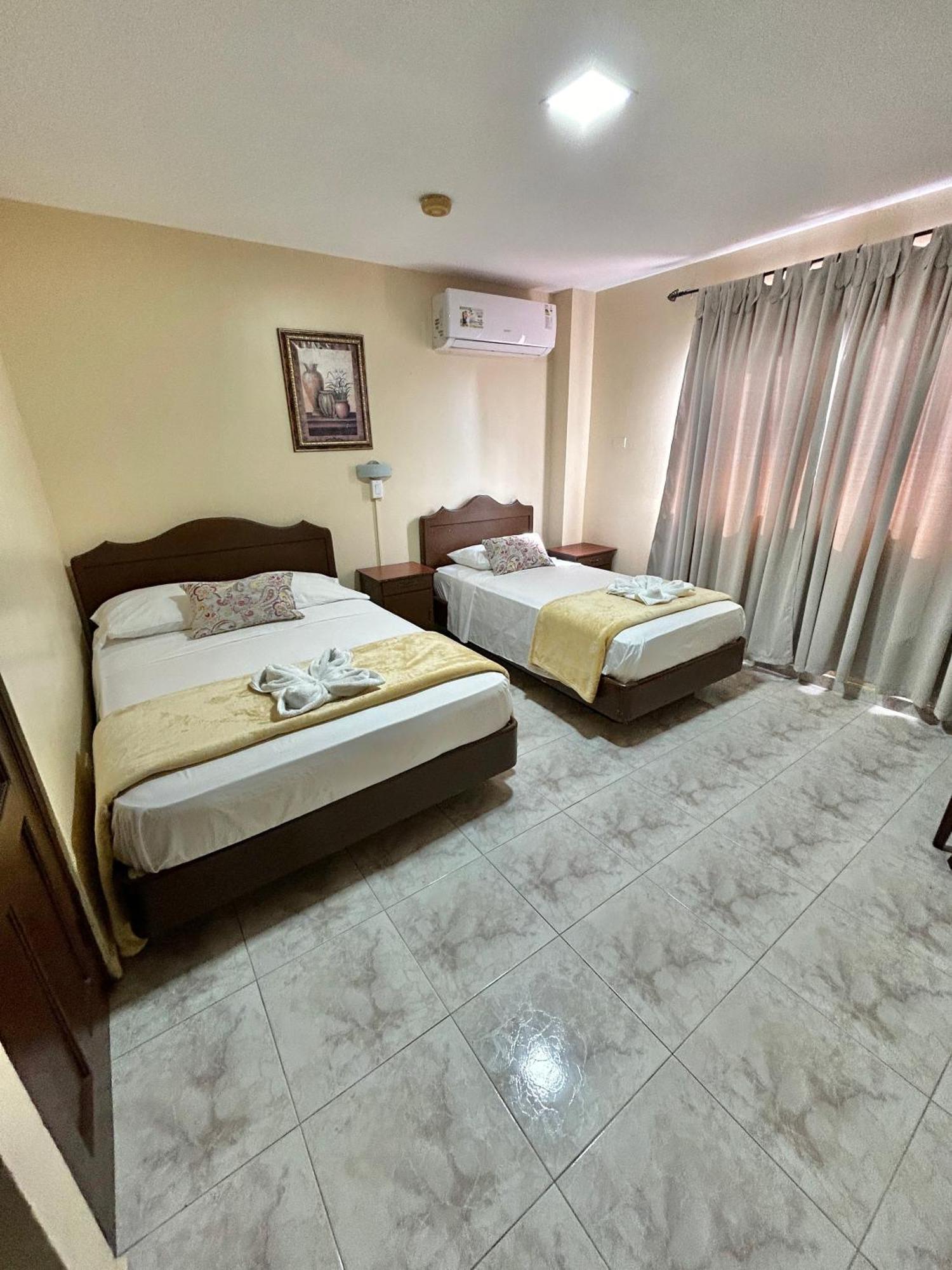 Hotel Madrid Chiriqui 戴维 外观 照片