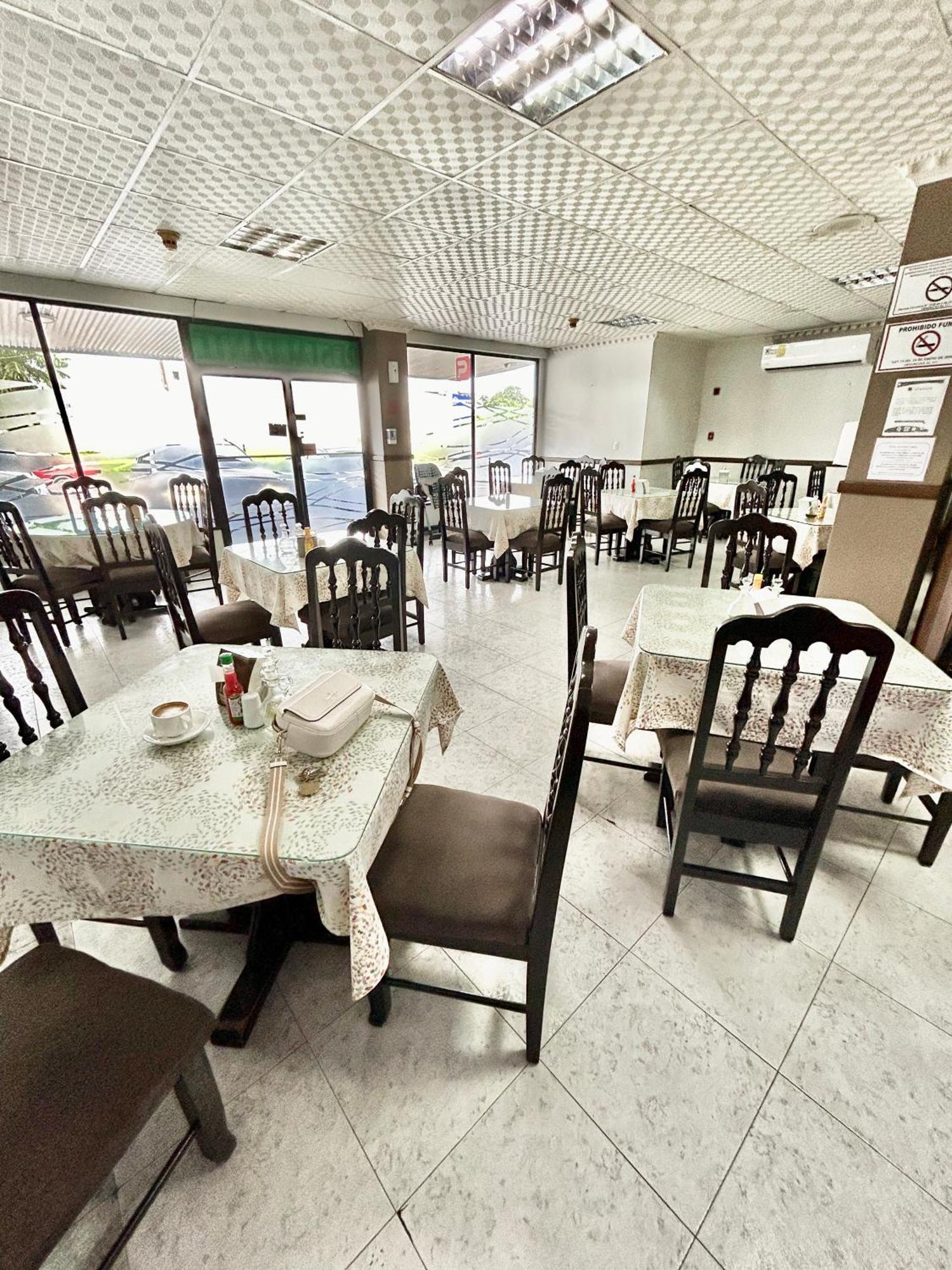 Hotel Madrid Chiriqui 戴维 外观 照片